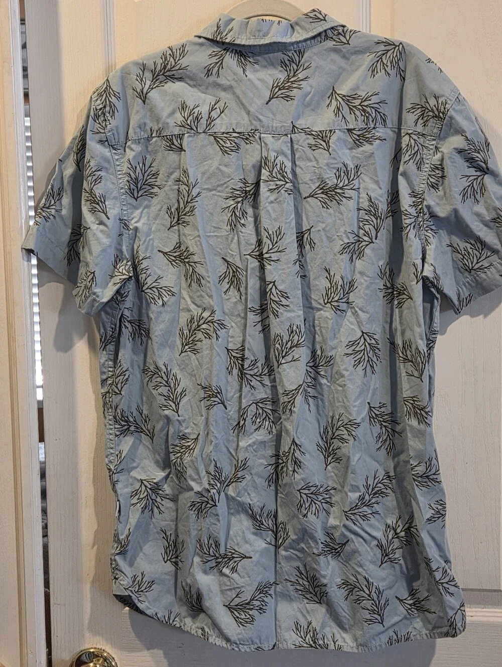 The North Face Mens Large Blue coral beach Short Sleeve Shirt Hiking Outdoors